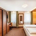 酒店 Aspire Castillo Reutlingen, Trademark Collection By Wyndham 3*