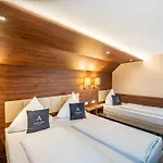 Aspire Castillo Reutlingen, Trademark Collection By Wyndham 3*