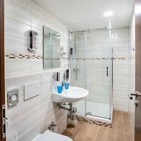 Aspire Castillo Reutlingen, Trademark Collection By Wyndham 3* 로이틀링겐