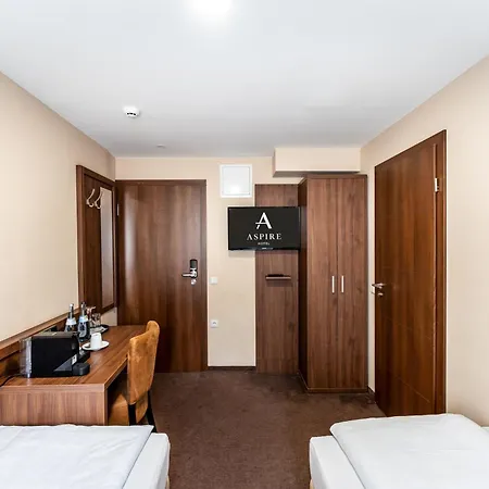 מלון Aspire Castillo Reutlingen, Trademark Collection By Wyndham רויטלינגן