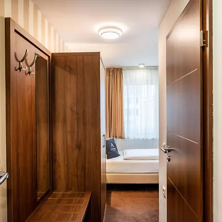 Aspire Castillo Reutlingen, Trademark Collection By Wyndham 3*