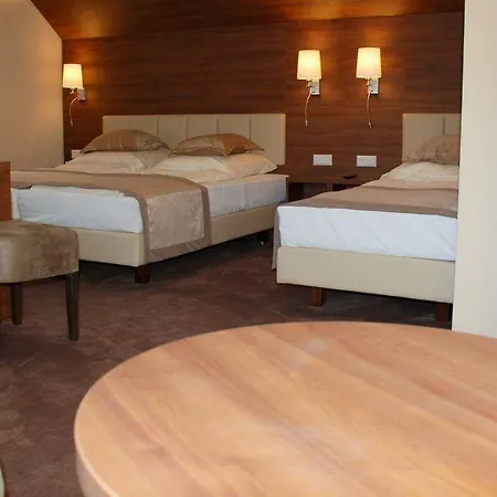Hotel Aspire Castillo Reutlingen, Trademark Collection By Wyndham