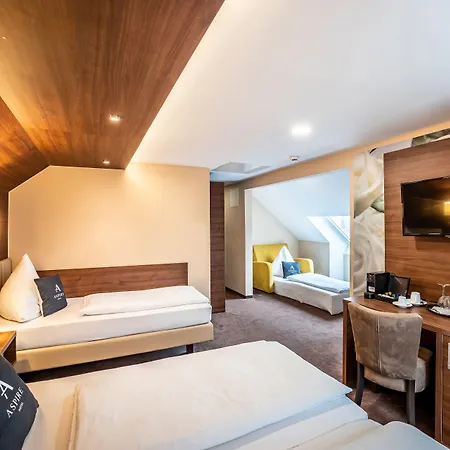 Отель Aspire Castillo Reutlingen, Trademark Collection By Wyndham Ройтлинген
