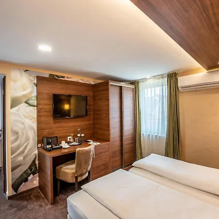 Aspire Castillo Reutlingen, Trademark Collection By Wyndham מלון 3*