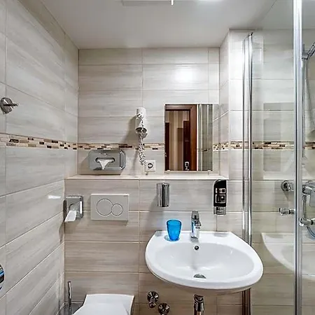 Aspire Castillo Reutlingen, Trademark Collection By Wyndham Hotel