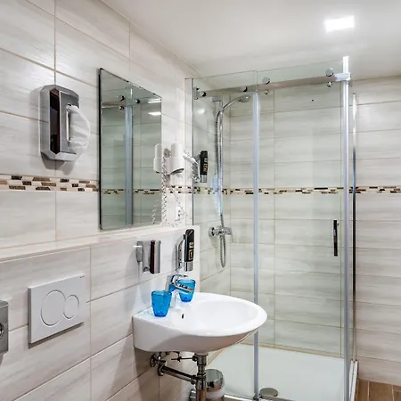 Aspire Castillo Reutlingen, Trademark Collection By Wyndham 3* Ройтлинген