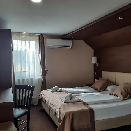 Hotel Stadthotel 3*